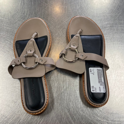 Vist Large View of Product Image Which is Used Unbranded Flip Flops 7