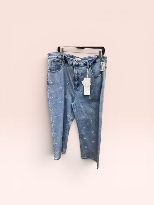 Vist Large View of Product Image Which is Used Unbranded Denim 3X 22/36