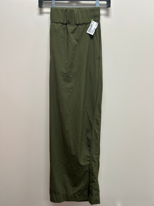 Vist Large View of Product Image Which is Used Old Navy Active Pant XXL 20/35