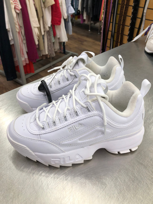 Vist Large View of Product Image Which is Used Fila Casual Shoes 6