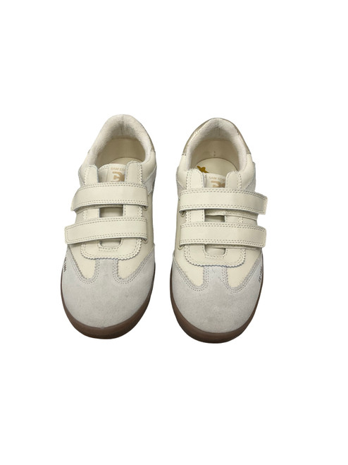 Vist Large View of Product Image Which is Used Sam Edelman Casual Shoes 9