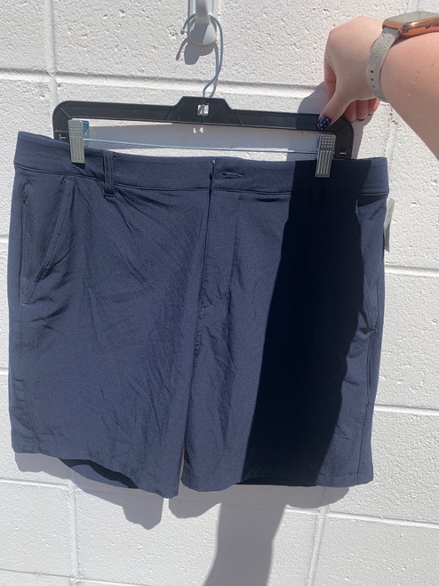 Vist Large View of Product Image Which is Used Puma Mens Shorts 34W
