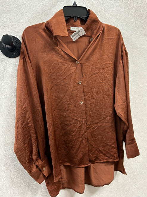 Vist Large View of Product Image Which is Used Unbranded Long Sleeve Top M-8/10