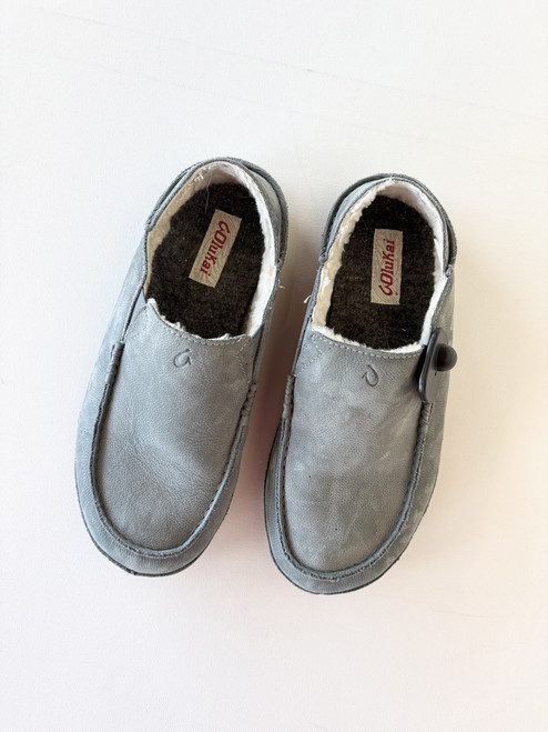 Vist Large View of Product Image Which is Used Olukai Mens Casual Shoes 10