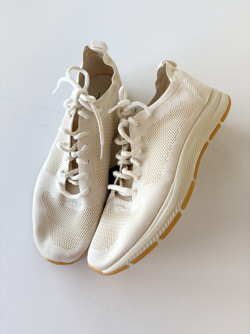 Vist Large View of Product Image Which is Used Unbranded Mens Athletic Shoes 12.5