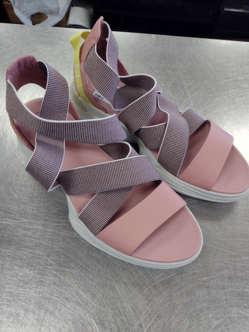 Vist Large View of Product Image Which is Used Sorel Sandals 8