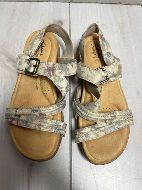 Vist Large View of Product Image Which is Used Clarks Sandals 9