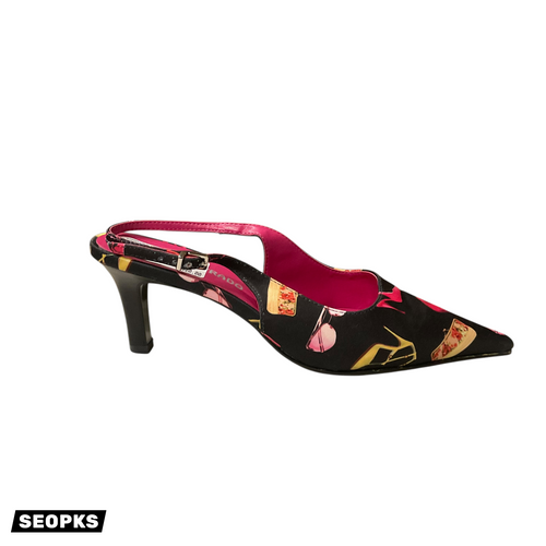 Vist Large View of Product Image Which is Used LAURA PRADO Low Heels 8