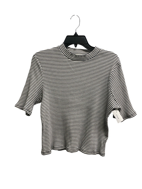 Vist Large View of Product Image Which is Used Boden Short Sleeve Top L-12/14