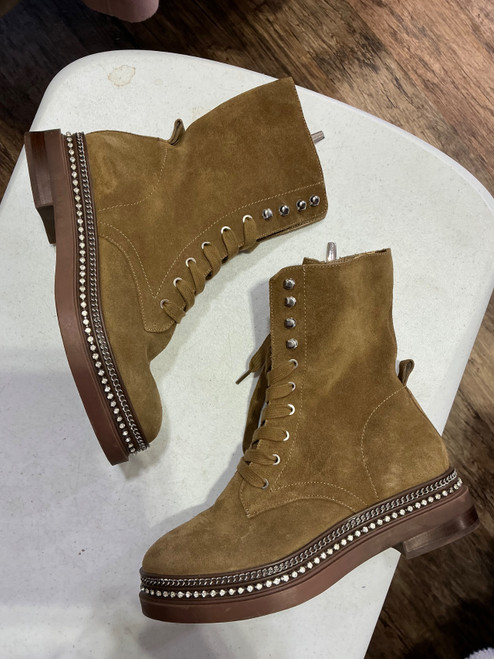 Vist Large View of Product Image Which is Used Vince Camuto Ankle Boots 8