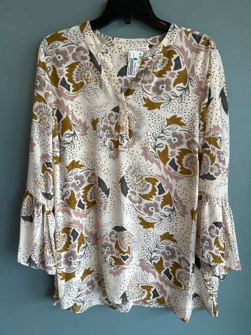 Vist Large View of Product Image Which is Used Violet & Claire Long Sleeve Top 1X-18