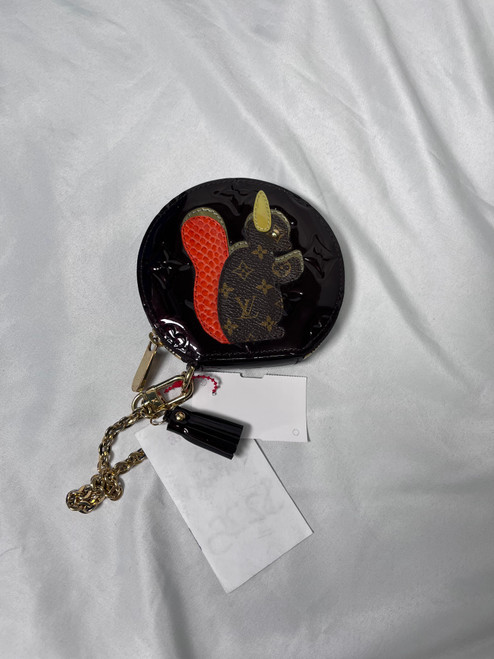 Vist Large View of Product Image Which is Used Louis Vuitton Leather Wallet