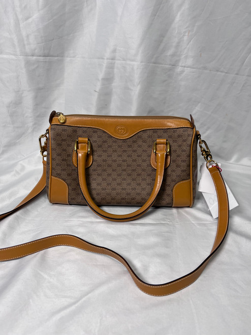 Vist Large View of Product Image Which is Used Gucci Small Leather Handbag