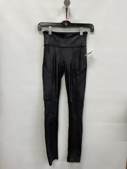 Vist Large View of Product Image Which is Used Spanx Active Leggings 0-25