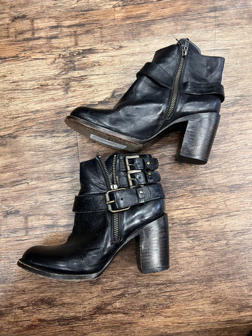 Vist Large View of Product Image Which is Used Free Bird Ankle Boots 7