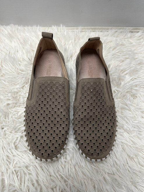 Vist Large View of Product Image Which is Used Isle Jacobsen Casual Shoes 7.5