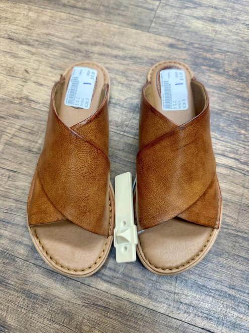 Vist Large View of Product Image Which is Used B.O.C. Sandals 9