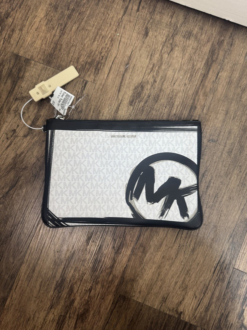 Vist Large View of Product Image Which is Used Michael Michael Kors Leather Wallet