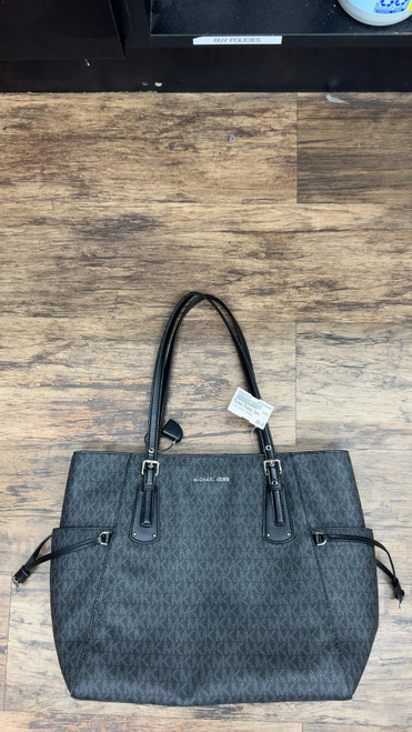 Vist Large View of Product Image Which is Used Michael Michael Kors Large Leather Handbag