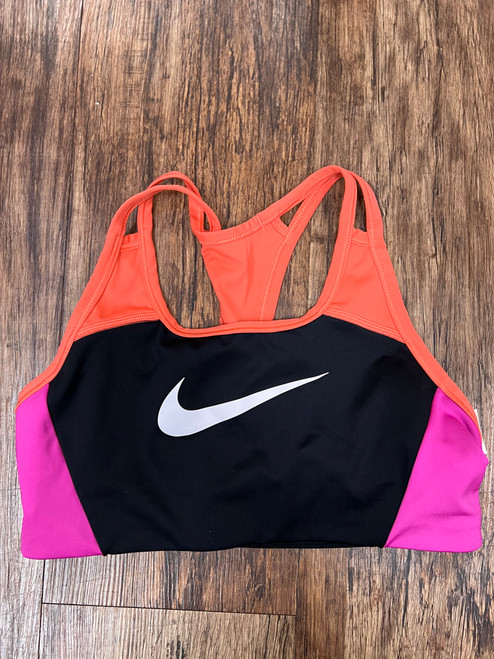 Vist Large View of Product Image Which is Used Nike Sports Bra S-4/6