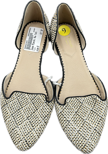 Vist Large View of Product Image Which is Used Isaac Mizrahi New York Flats 9