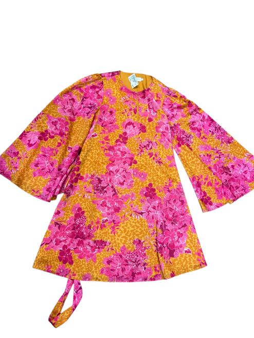 Vist Large View of Product Image Which is Used Ted Baker London Short Dress B XS-0/2
