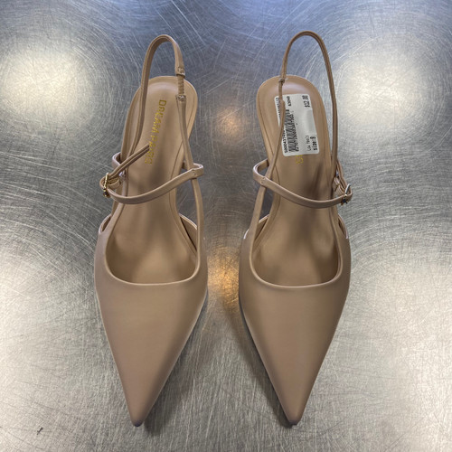 Vist Large View of Product Image Which is Used Unbranded Low Heels 9