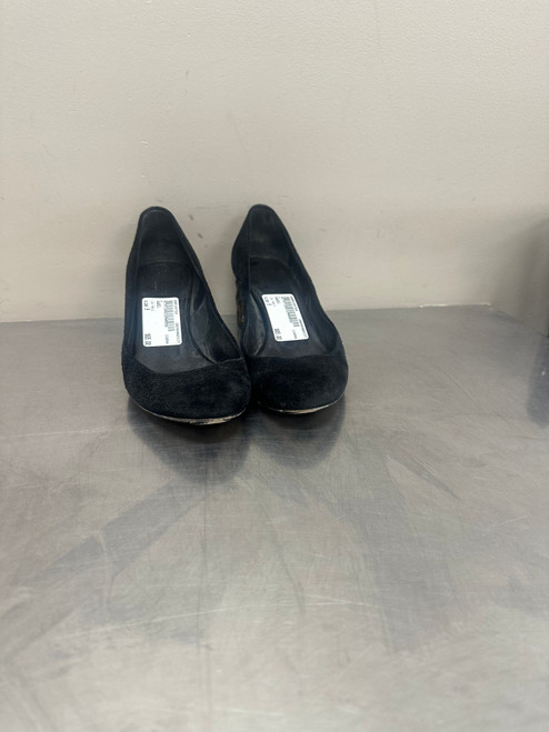 Vist Large View of Product Image Which is Used black  Gucci Low Heels 9