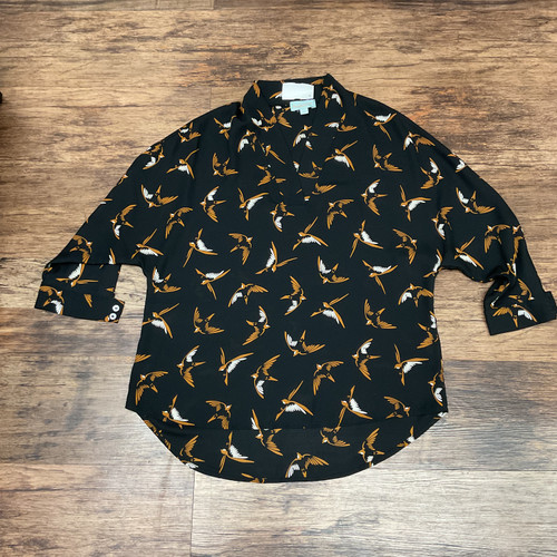 Vist Large View of Product Image Which is Used Veronica M Long Sleeve Top S-4/6