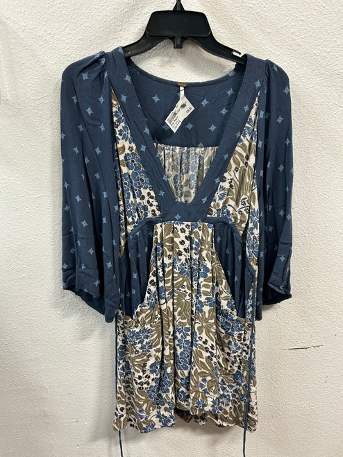 Vist Large View of Product Image Which is Used Free People Short Dress B S-4/6