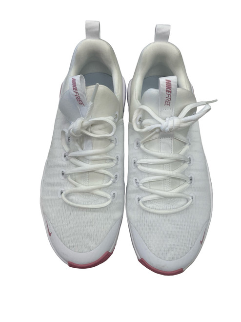 Vist Large View of Product Image Which is Used Nike Performance Shoes 8