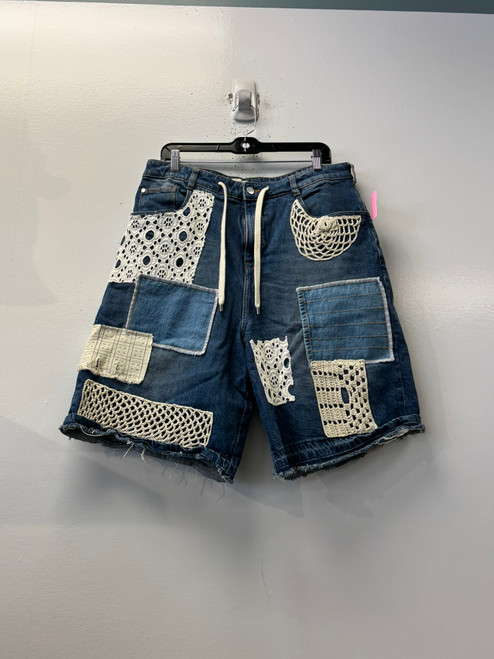 Vist Large View of Product Image Which is Used Pilcro Shorts 14-32