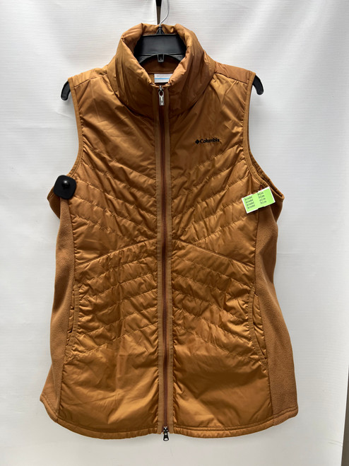 Vist Large View of Product Image Which is Used Columbia Lightweight Vest XL-16