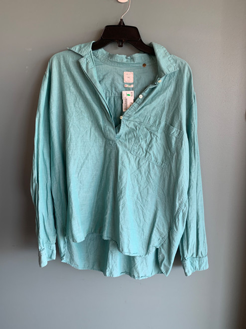 Vist Large View of Product Image Which is Used Gap Long Sleeve Top XXL-20