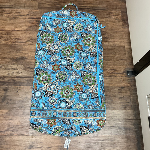 Vist Large View of Product Image Which is Used Vera Bradley Garment Bag