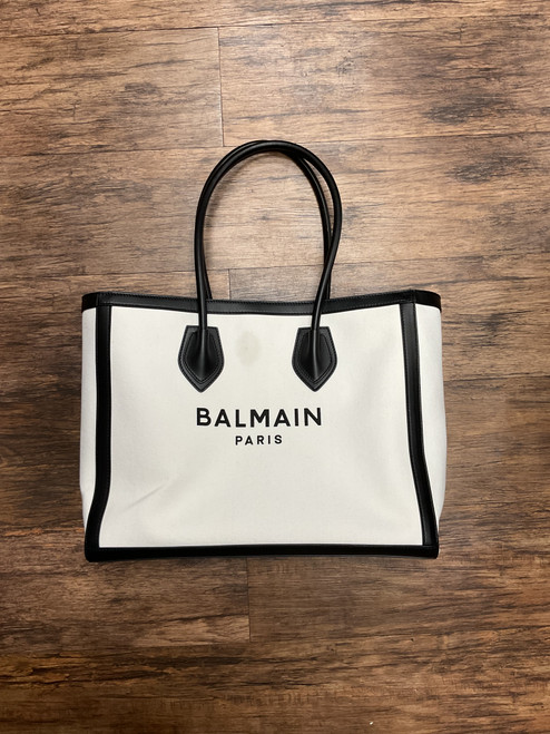 Vist Large View of Product Image Which is Used Balmain Large Handbag