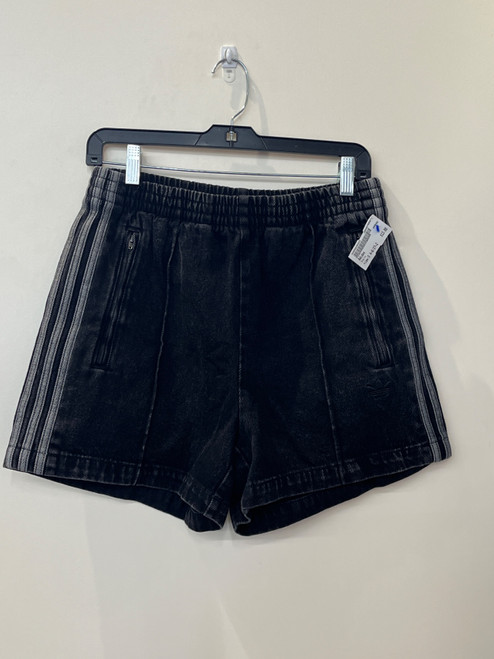 Vist Large View of Product Image Which is Used Adidas Shorts S 4-6/27-28