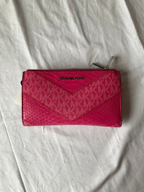 Vist Large View of Product Image Which is Used Michael Michael Kors Leather Wallet