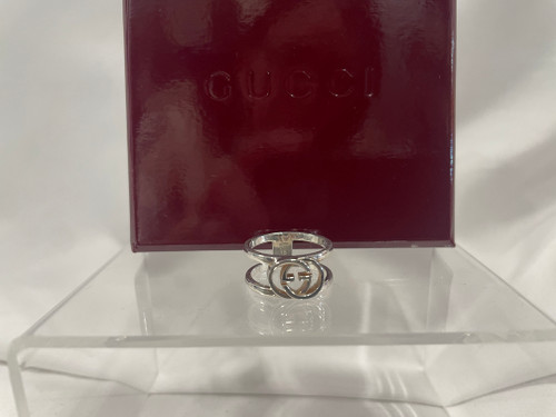 Vist Large View of Product Image Which is Used Gucci Ring