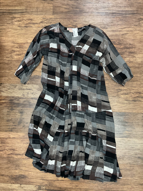 Vist Large View of Product Image Which is Used Marni Short Dress B L-12/14