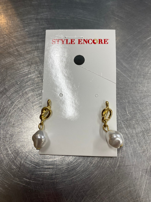 Vist Large View of Product Image Which is Used Unbranded Earrings