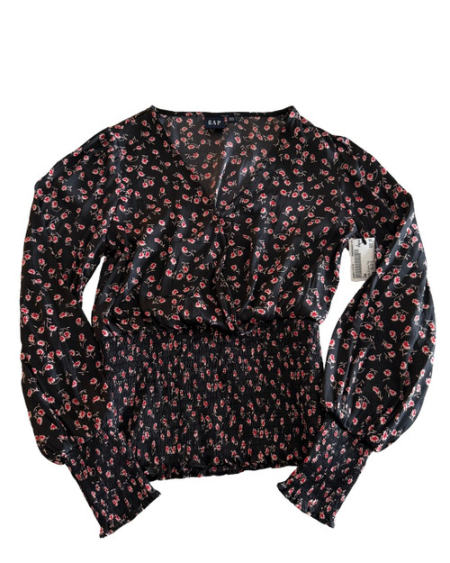 Vist Large View of Product Image Which is Gently used Gap long sleeve top XS-0/2