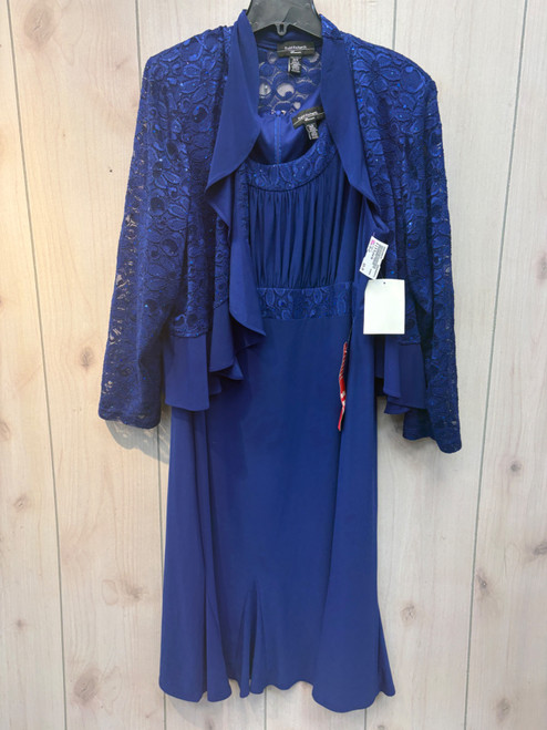 Vist Large View of Product Image Which is Used R & M Richards Long Dress F 3X-22