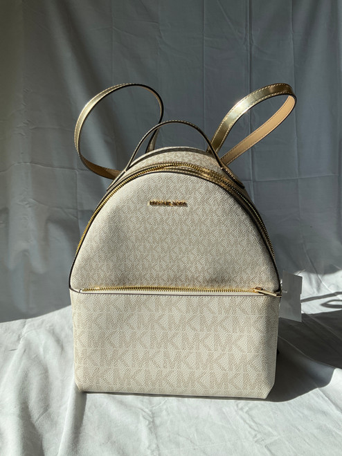 Vist Large View of Product Image Which is Used Michael Michael Kors Large Leather Handbag