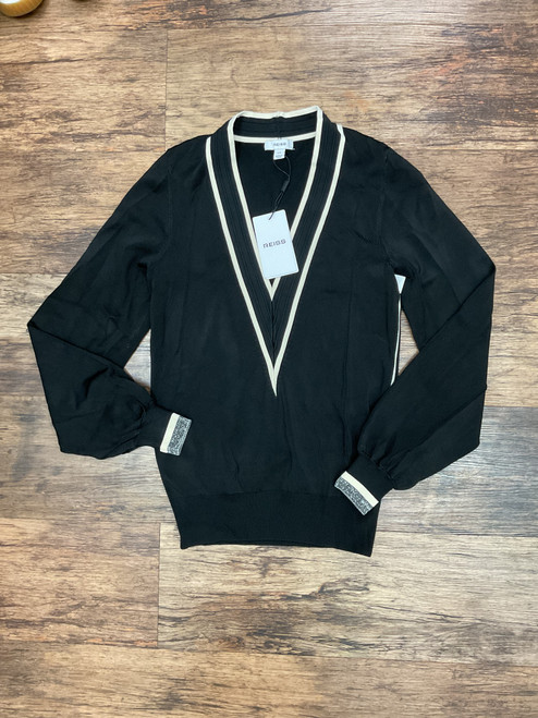 Vist Large View of Product Image Which is Used Reiss Lightweight Sweater XS-0/2