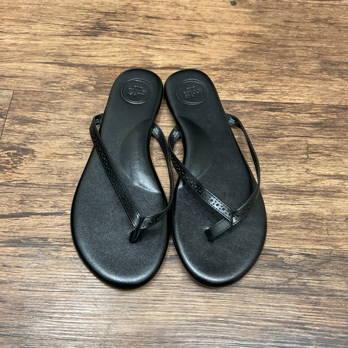 Vist Large View of Product Image Which is Used Solei Sea Flip Flops 8