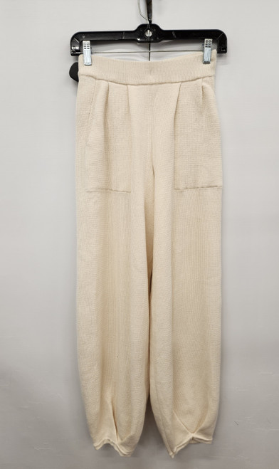Vist Large View of Product Image Which is Used Fp Beach Casual Pant 0-25