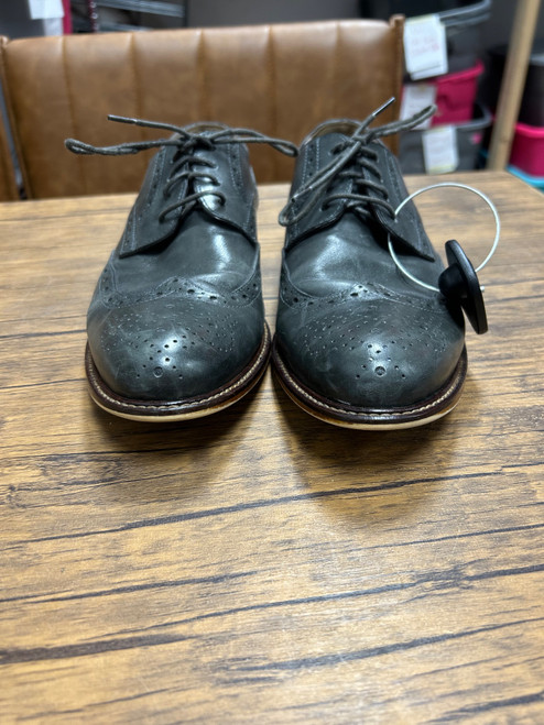 Vist Large View of Product Image Which is Used Joseph Abboud Mens Dress Shoes 9.5