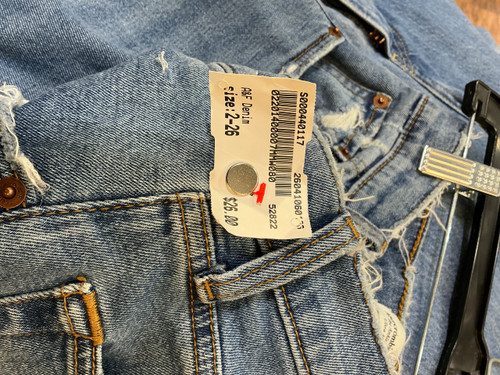 Vist Large View of Product Image Which is Used Unbranded Denim 2-26