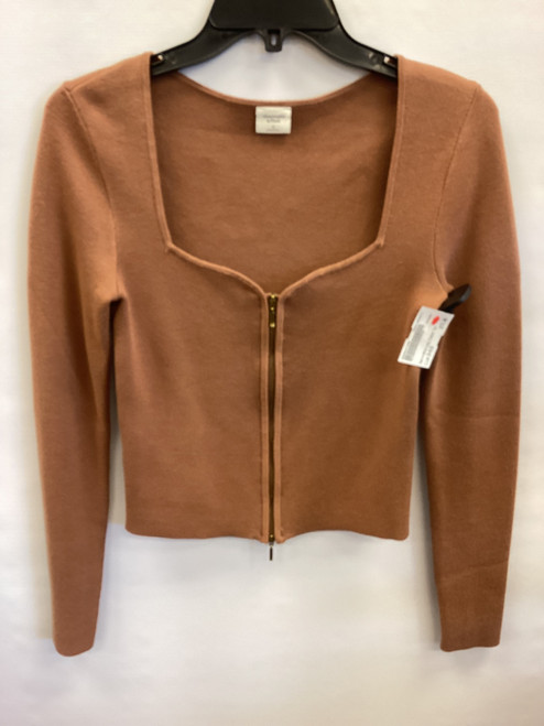 Vist Large View of Product Image Which is Used Unbranded Long Sleeve Top S-4/6